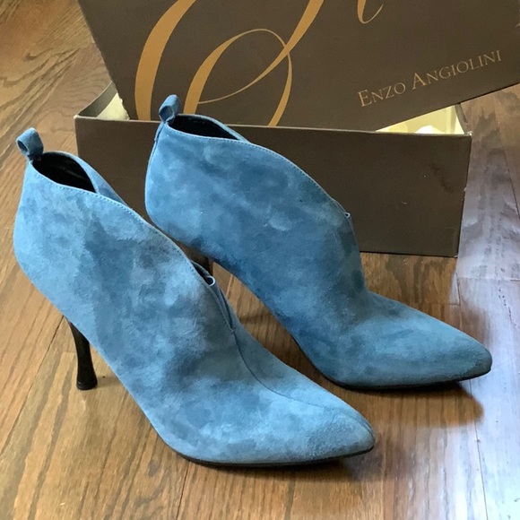Enzo Angiolini Eakaleb Suede Ankle Booties - Picture 6 of 6
